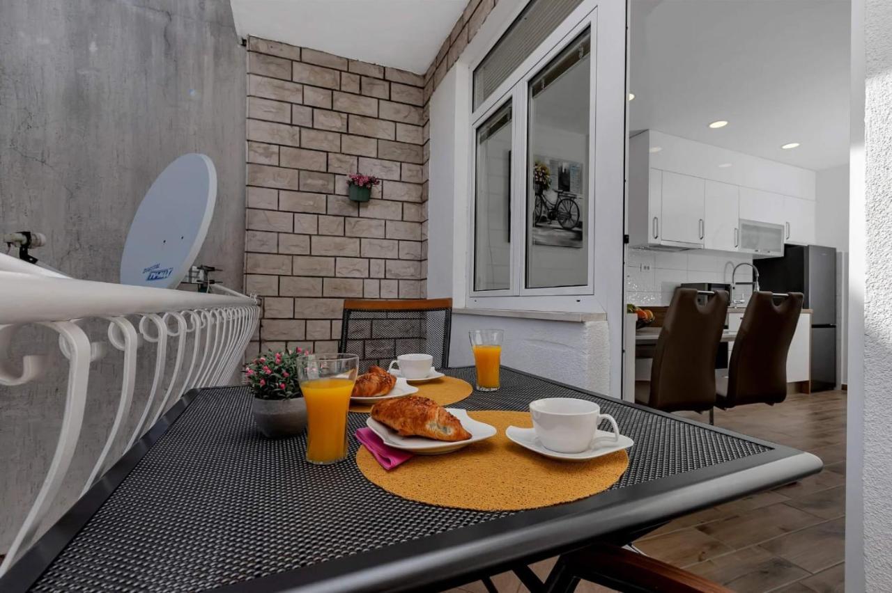 Apartman Meri Makarska Eksteriør bilde